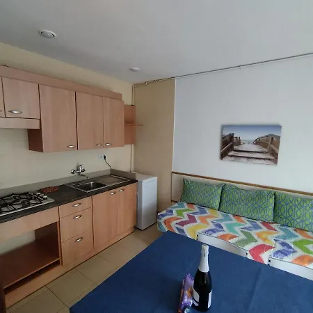 Zodiac Ab 6h 公寓 滨海略雷特